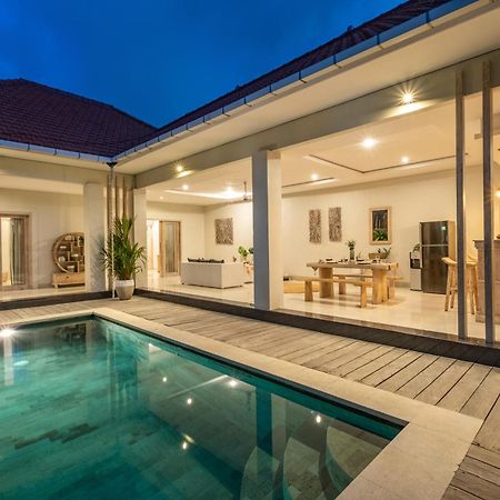 ☆ Villa Larissa ☆ Seminyak 2Br Pool Kuta Petitenget Zewnętrze zdjęcie