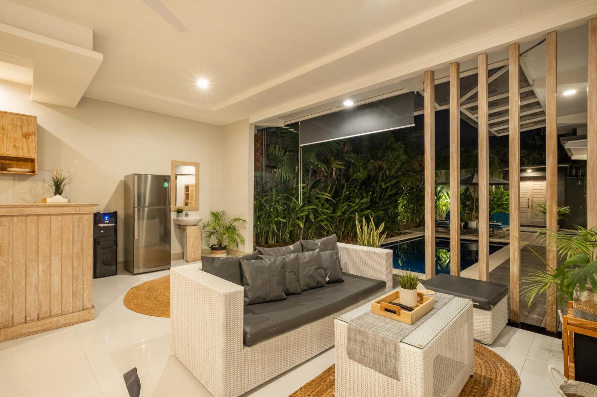 ☆ Villa Larissa ☆ Seminyak 2Br Pool Kuta Petitenget Pokój zdjęcie