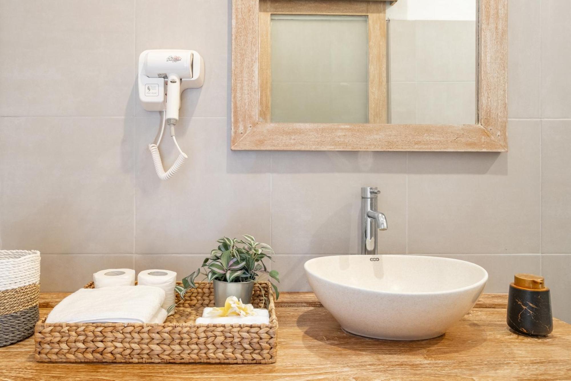 ☆ Villa Larissa ☆ Seminyak 2Br Pool Kuta Petitenget Zewnętrze zdjęcie